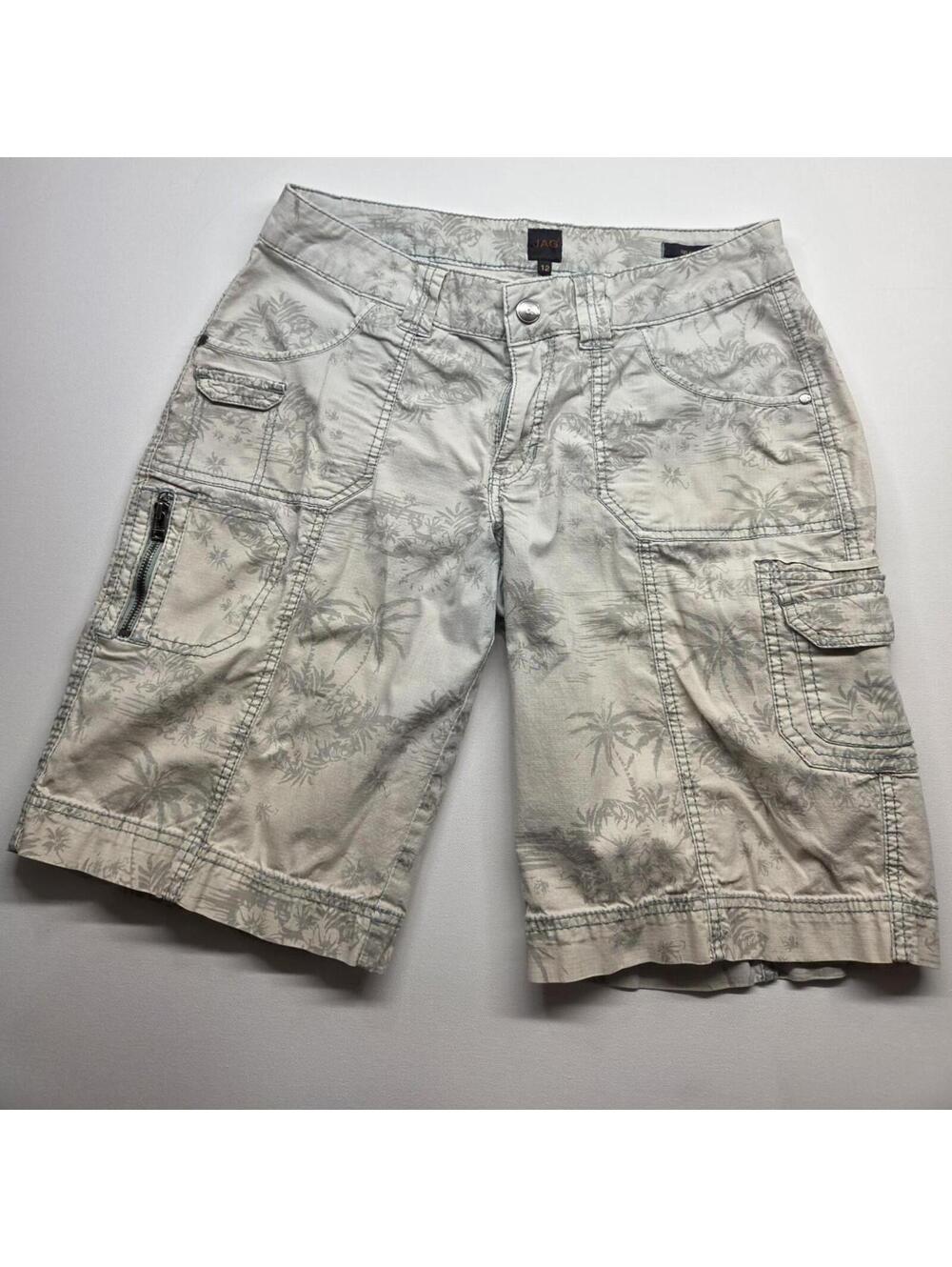JAG Men's Grey and Khaki Shorts